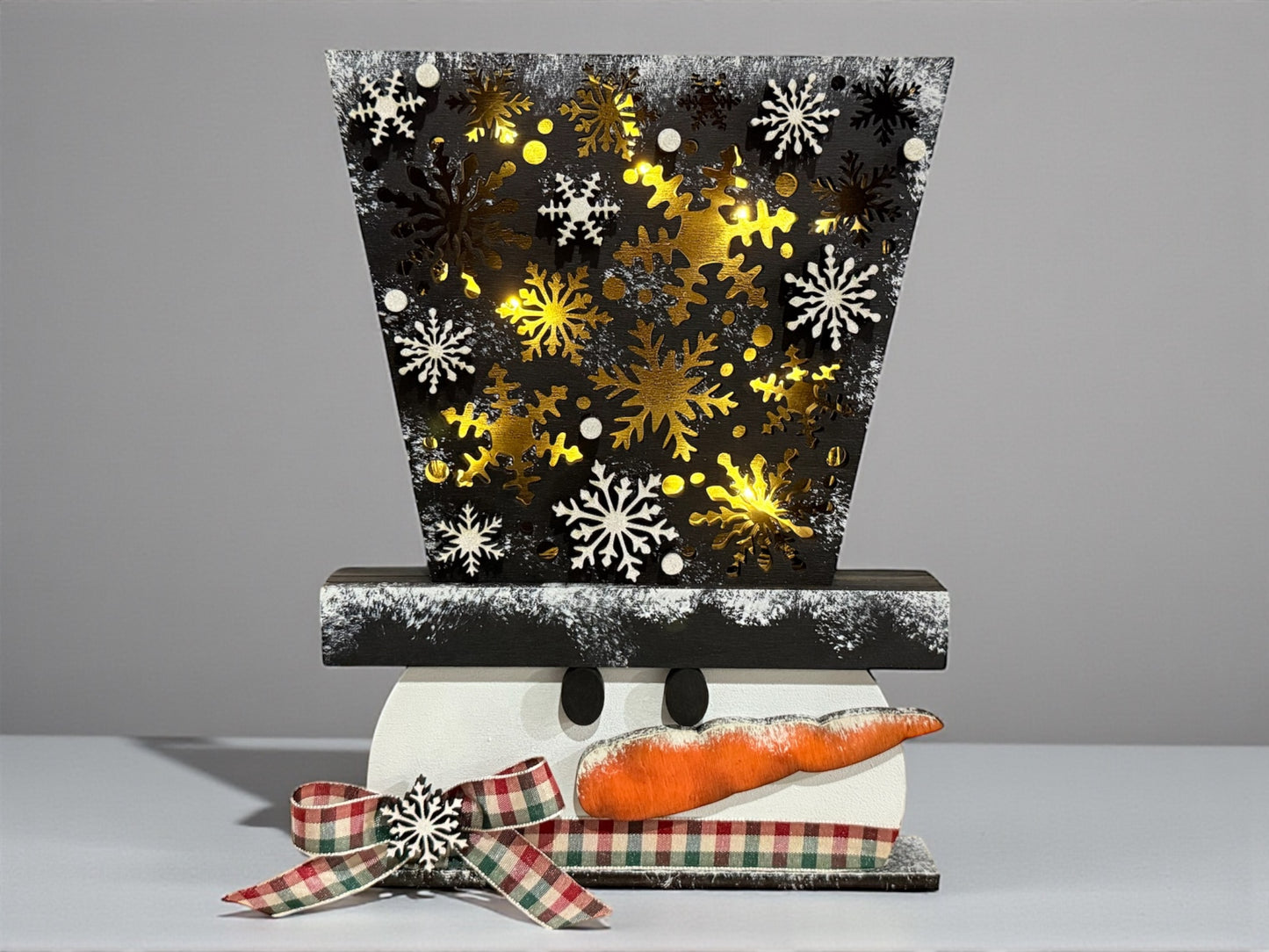 LED Light Snowman Shelf Sitter