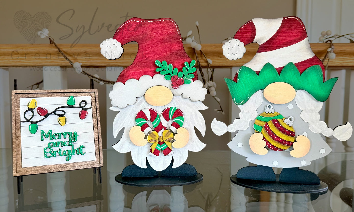 Interchangeable Gnome Pair With Interchangeable sign