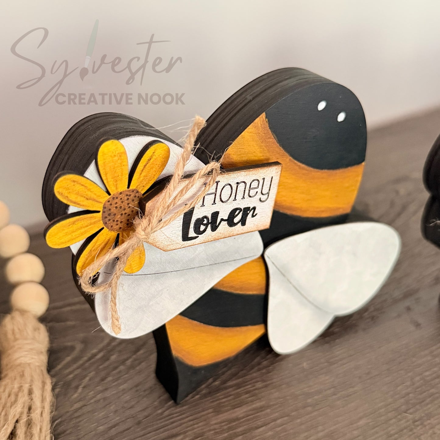 Chunky Bee Shelf Sitter Set