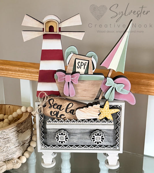 Interchangeable Vintage Lace Box (greenery not included) inserts are interchangeable with the vintage box!