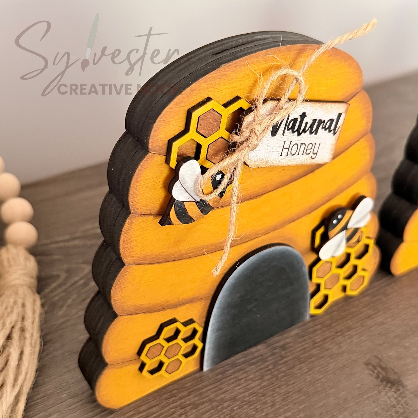 Chunky Bee Hive Shelf Sitter Set