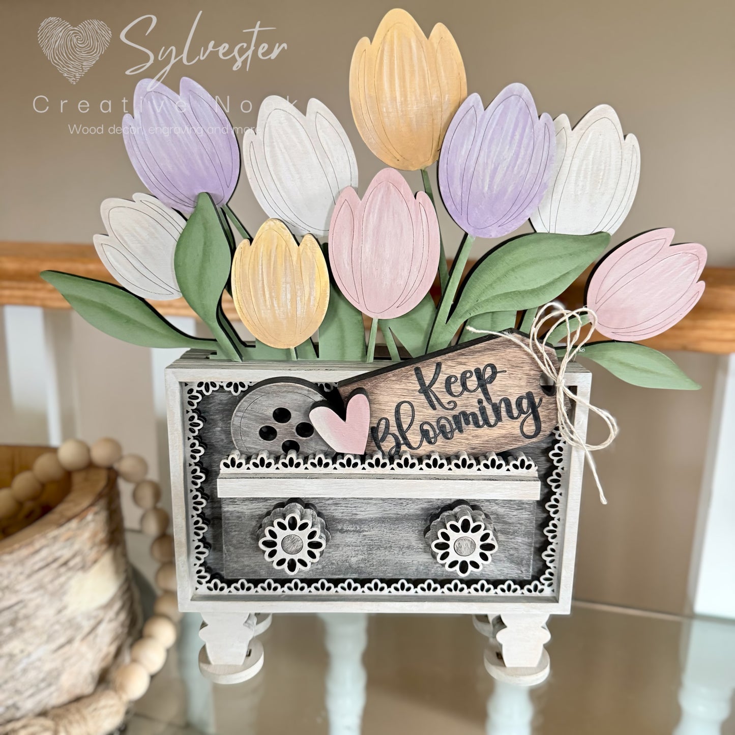 Interchangeable Vintage Lace Box (greenery not included) inserts are interchangeable with the vintage box!