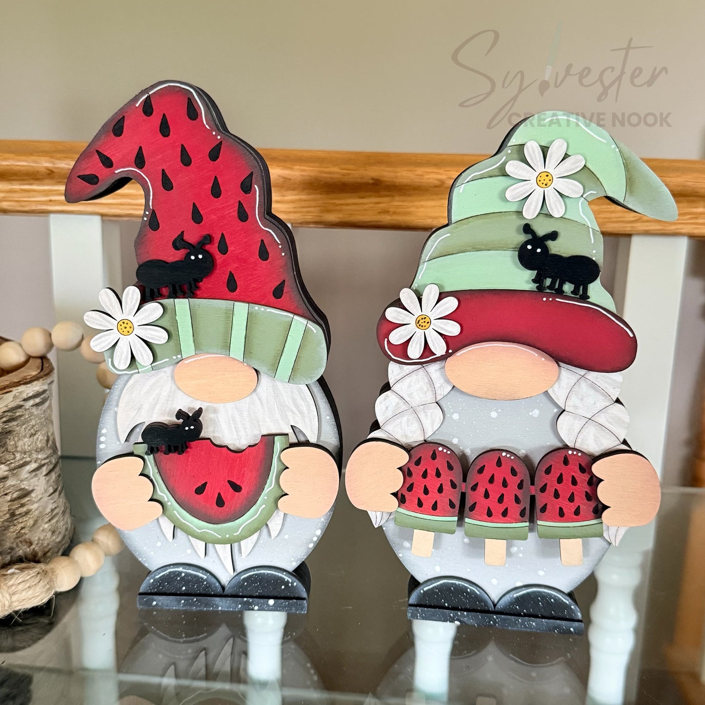 Gnome interchangeable shelf sitter pair